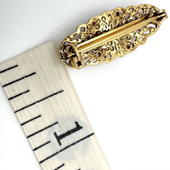 Small Dainty Porcelain Rose Bar Brooch Pin Gold Tone Open Work Floral Design - Picture 3 of 6